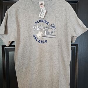 NWT Medium Medieval Times T-Shirt Orlando, Florida Dinner & Tournament